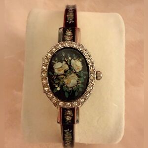 Floral Embellished Women's Watch - Silver and Black